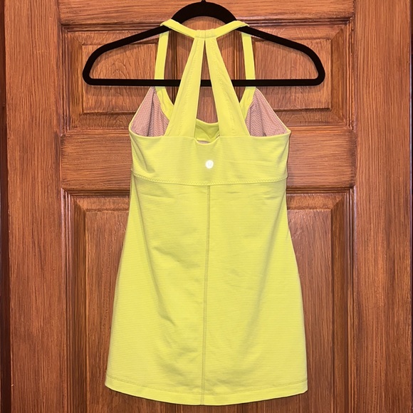266. Lululemon Scoop Me Up Tank - Picture 4 of 6